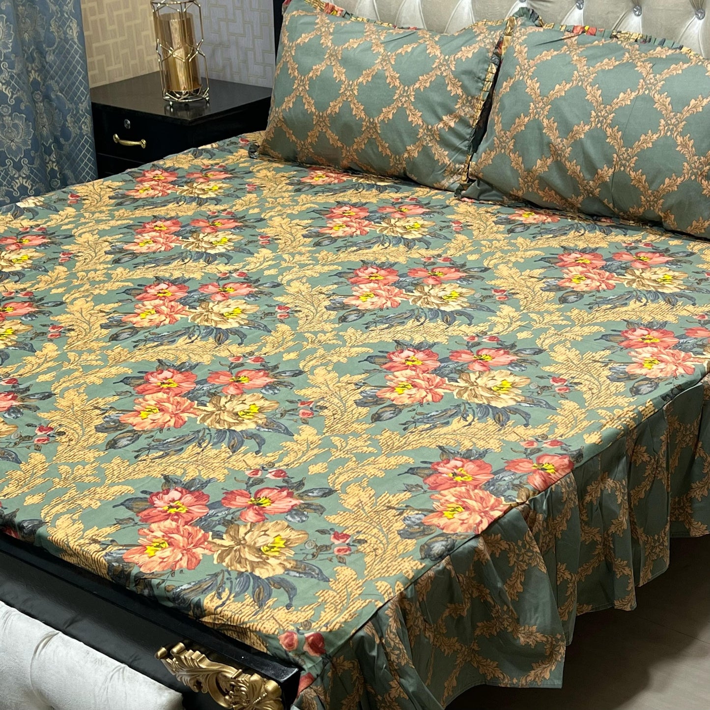 3 PCS FRILL BED SHEET