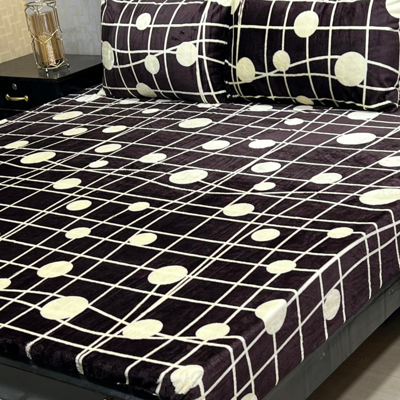 Luxury Soft Fleece Bedsheet Set FL0561