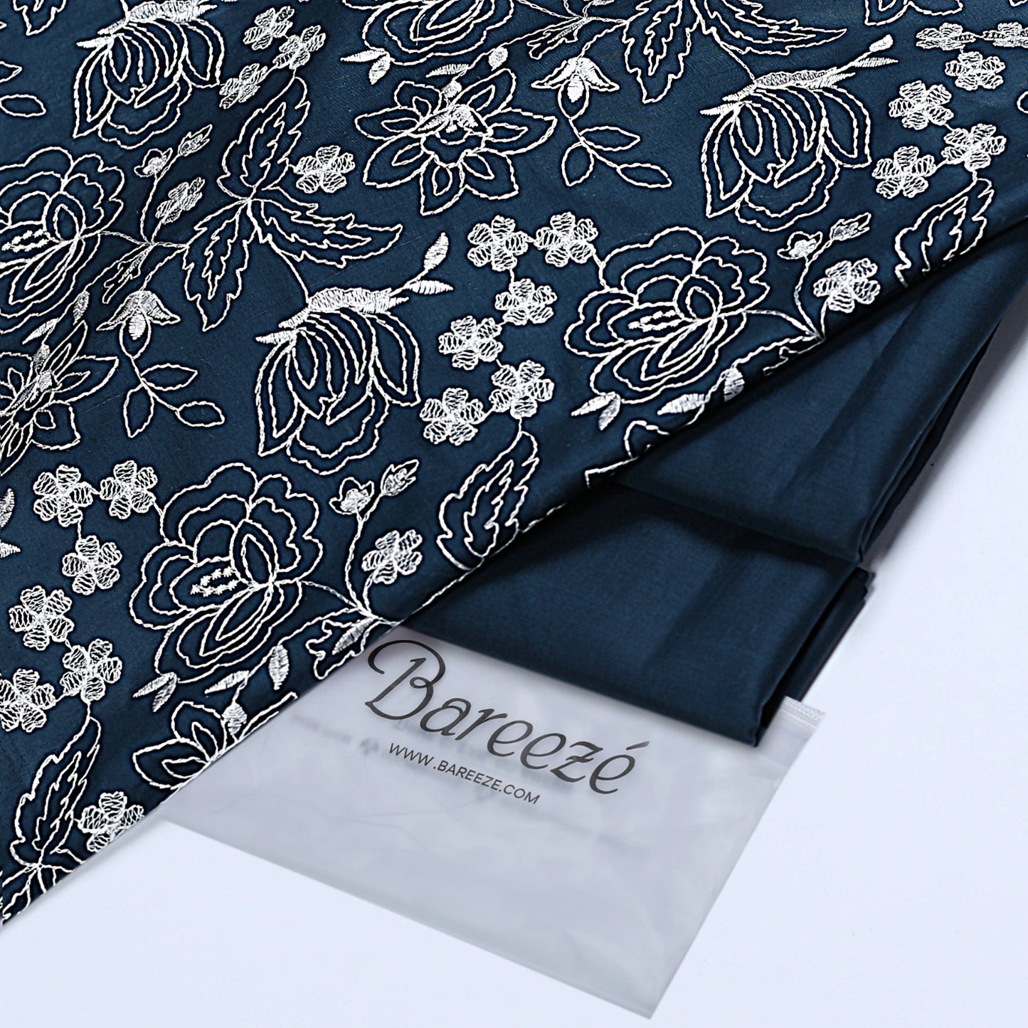 Bareeze Embroidered 2-Piece Lawn Un-stiched 119