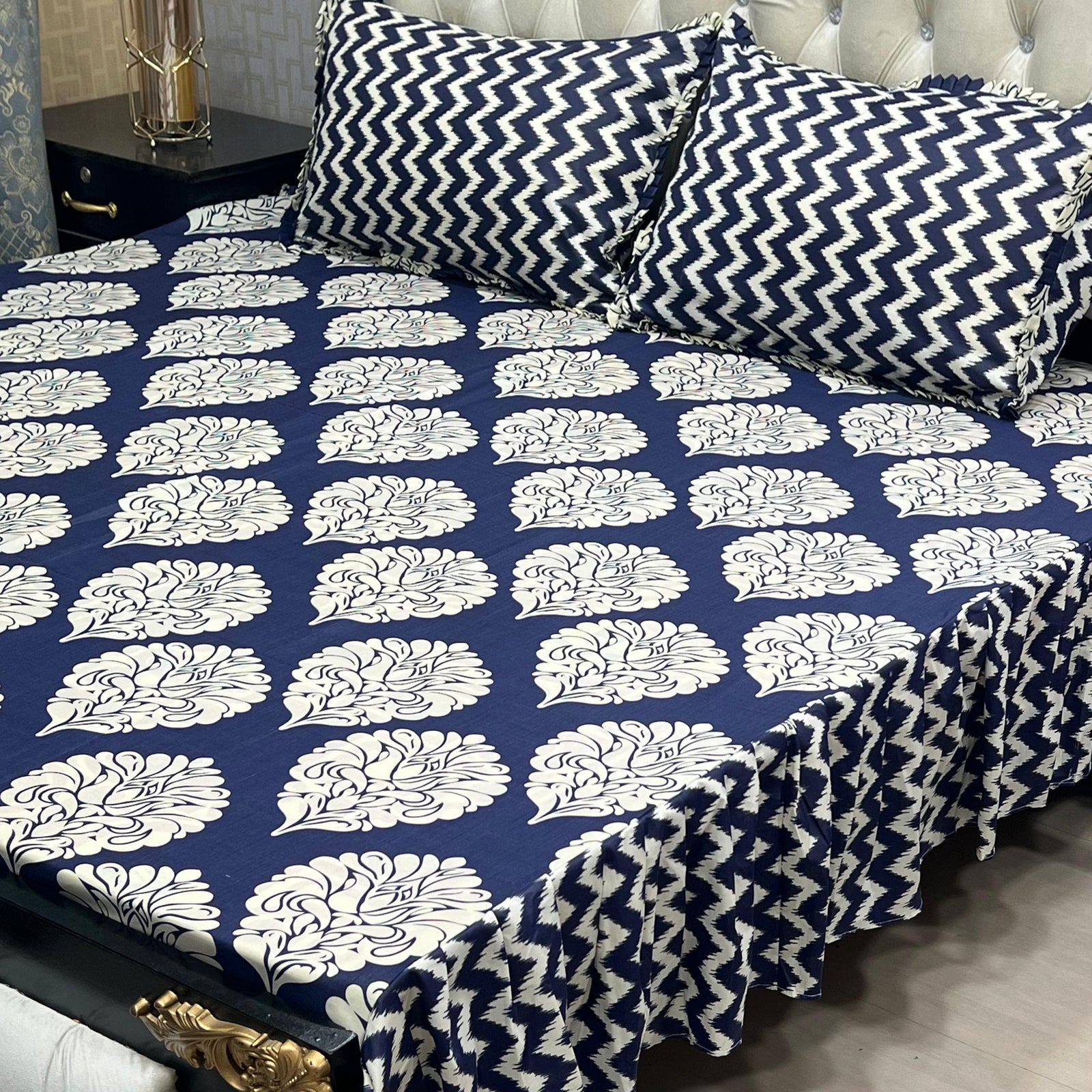 3 PCS FRILL BED SHEET