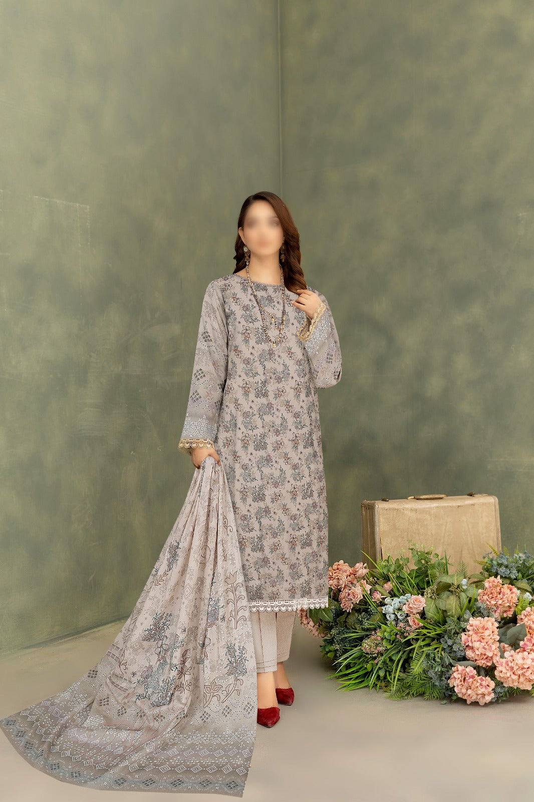 GUL AHMED Lawn 3 Pcs Premium Quality  7711