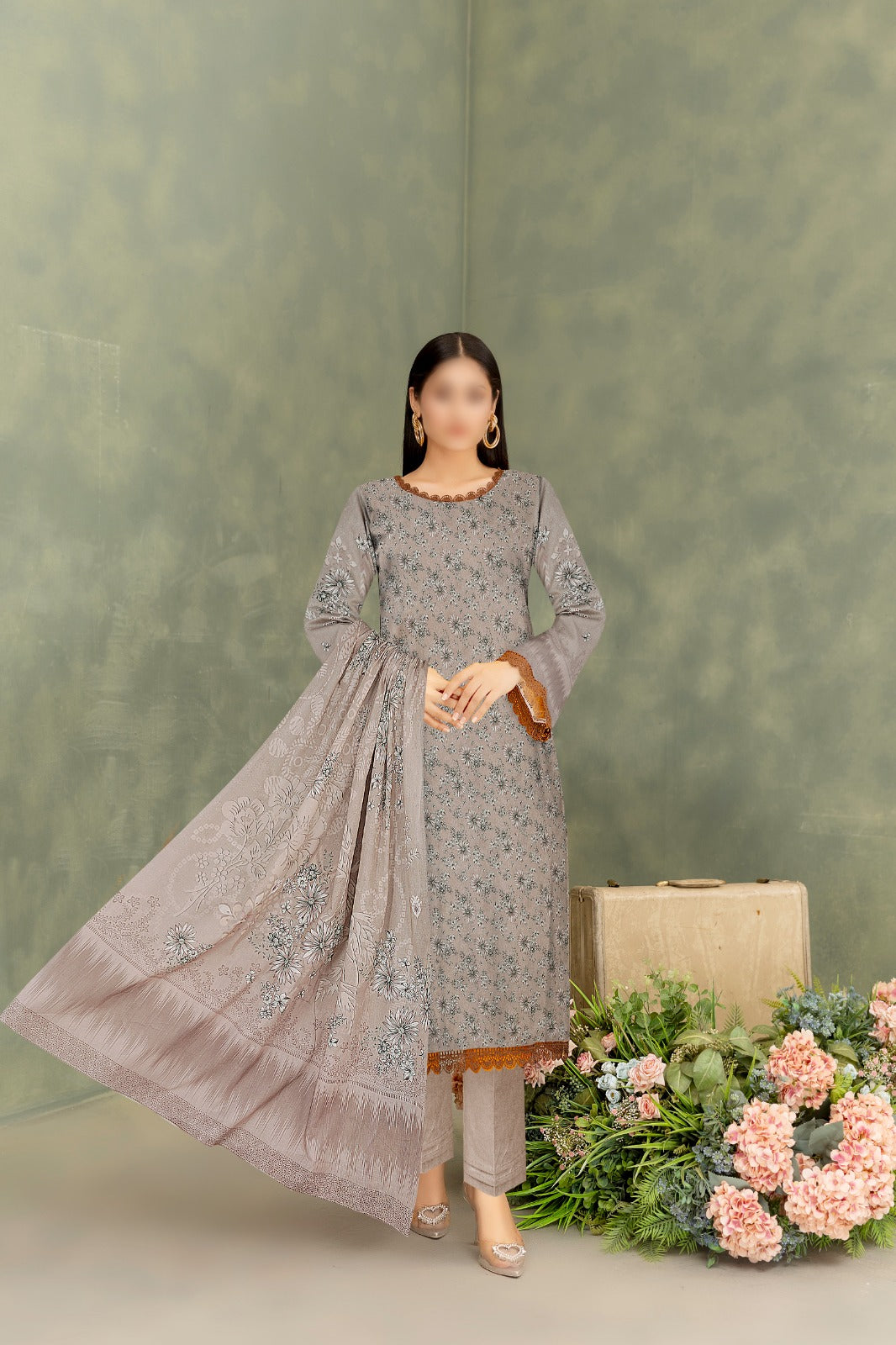 GUL AHMED Lawn 3 Pcs Premium Quality  7714