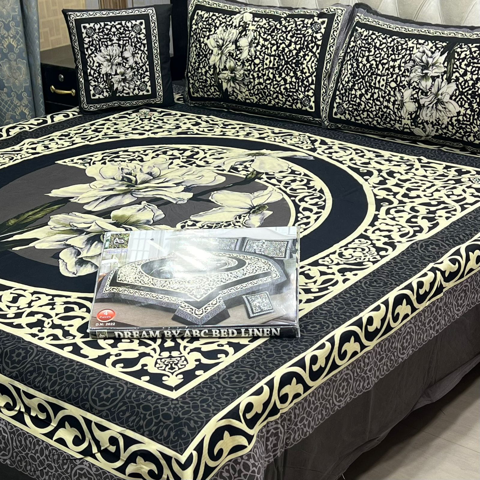 DESIGNER Bed Sheets 4Pec 11231