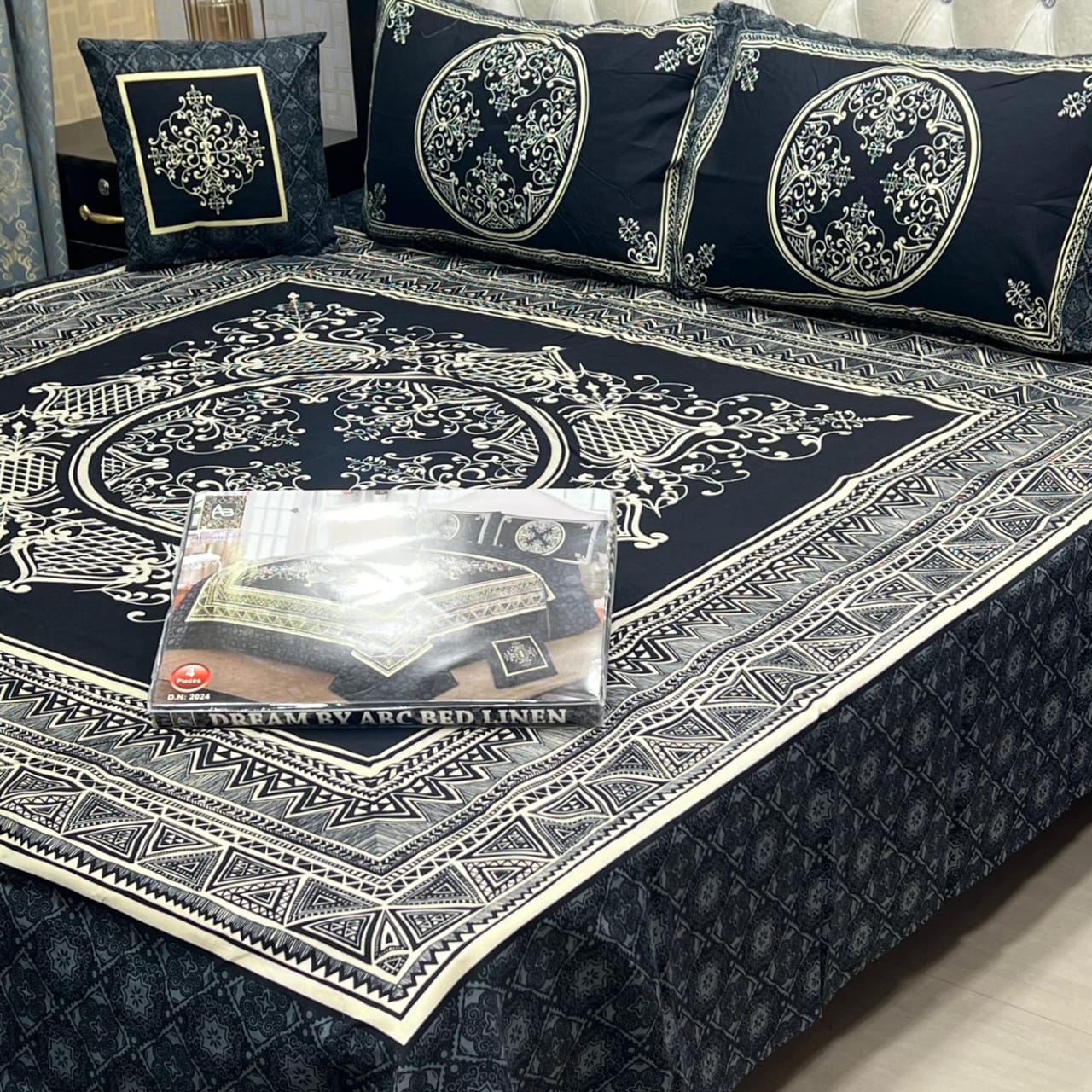 DESIGNER Bed Sheets 4Pec 11230