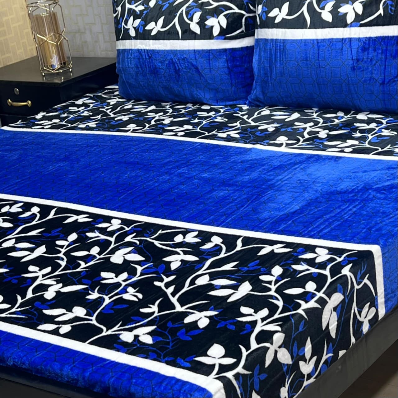 Luxury Soft Fleece Bedsheet Set FL051
