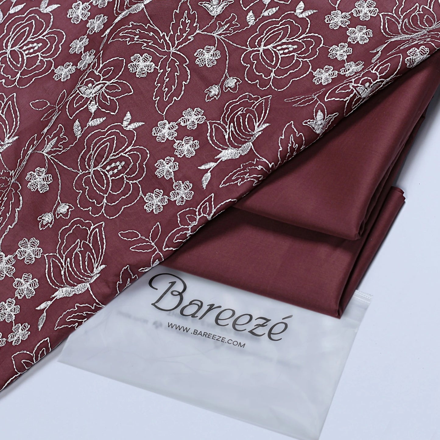 Bareeze Embroidered 2-Piece Lawn Un-stiched  120