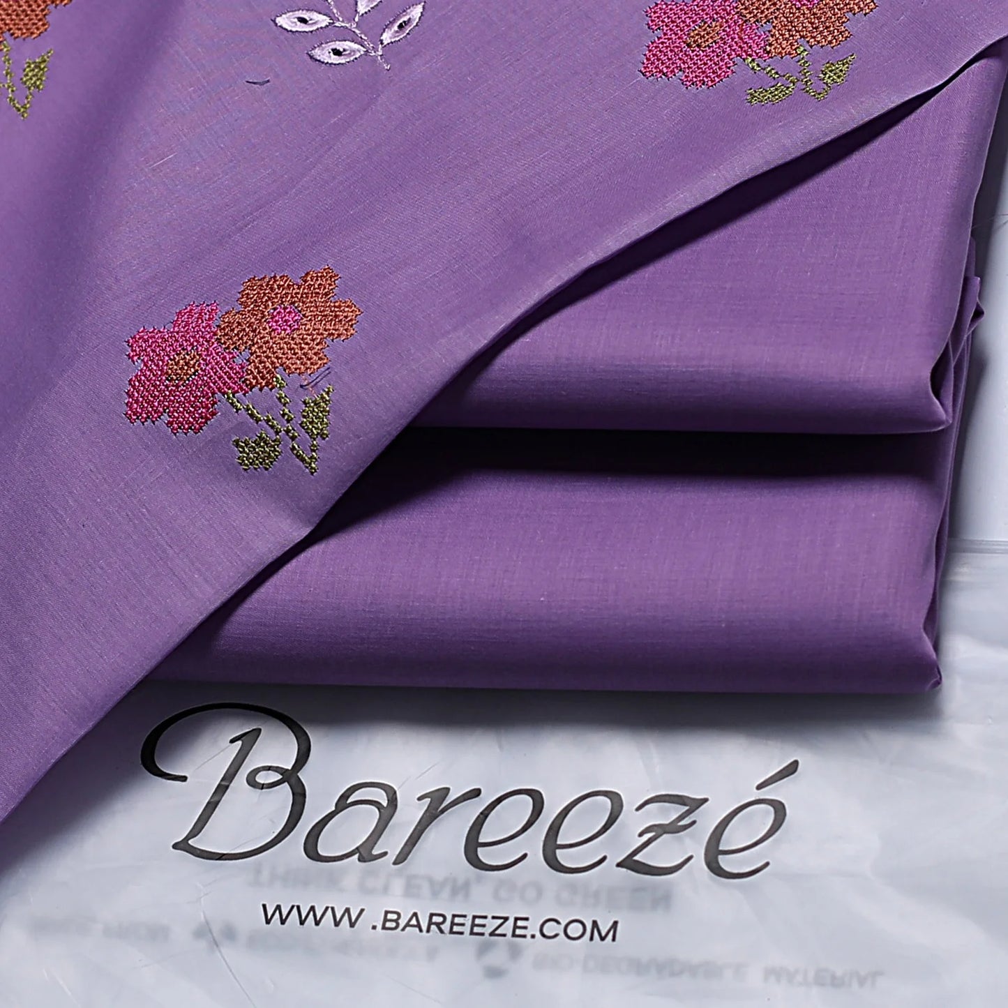 Bareeze Embroidered 2-Piece Lawn Un-stiched  196
