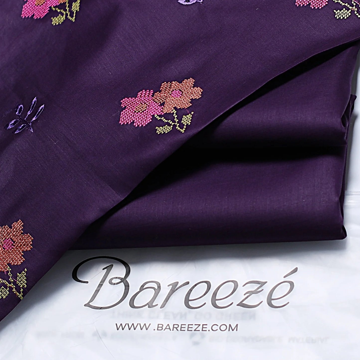 Bareeze Embroidered 2-Piece Lawn Un-stiched  198
