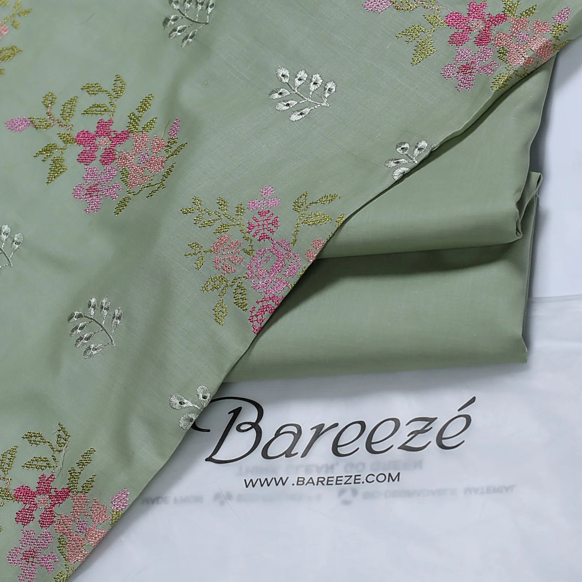 Bareeze Embroidered 2-Piece Lawn Un-stiched  170